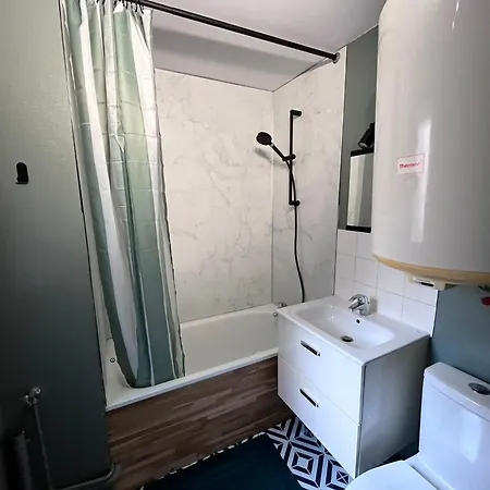 Apartment Petit Cocon Chaleureux Au Coeur D'angers *